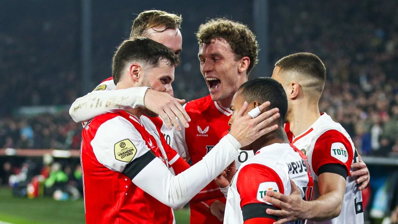 EREDIVISIE | PSV in 'dying seconds' langs FC Twente