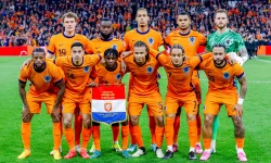Nederland wint ruim van Schotland met twee Feyenoorders in basiself