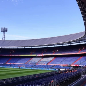 Lars de Klein stadionspeaker bij de wedstrijd tussen Feyenoord en FC Utrecht