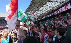 Interactiemoment voor supporters voorafgaand aan laatste training voor wedstrijd tegen Ajax