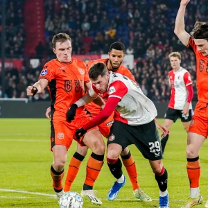 DE TEGENSTANDER | FC Volendam vecht tegen het degradatiespook