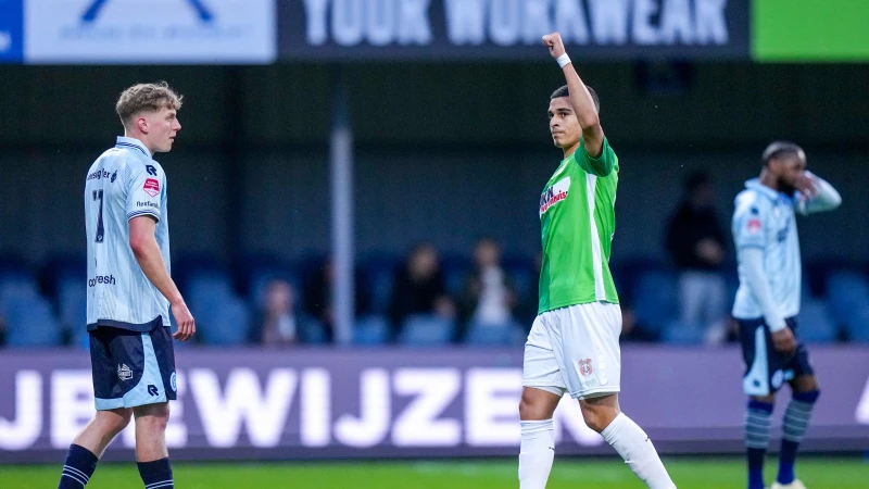 Huurling Sebaoui scoort en maakt met FC Dordrecht nog kans op directe promotie