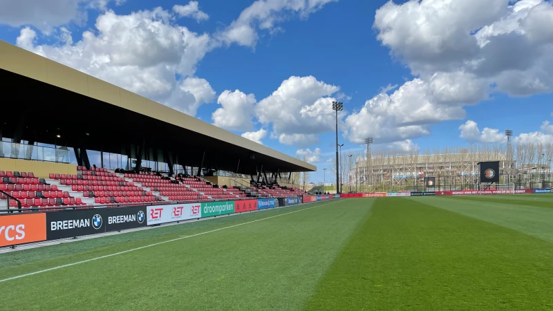 Feyenoord Onder 16 remiseert in mini-Klassieker