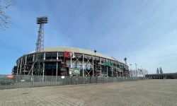 'In totaal vijftien miljoen euro voor Stadion Feijenoord'