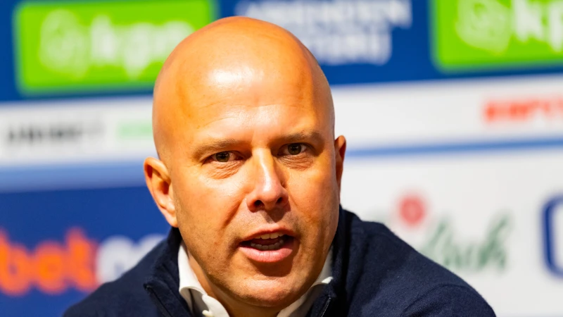 'Alles gereed voor overstap Arne Slot, twee Feyenoorders gaan mee'