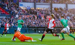 LIVE | Feyenoord - PEC Zwolle 5-0 | Feyenoord maakt de 5-0!