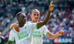 UITGELICHT | Stengs neemt Feyenoord bij de hand