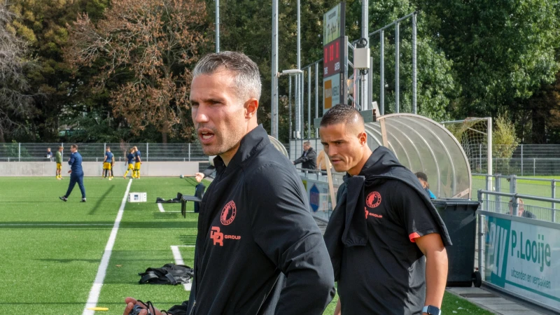 OFFICIEEL | Robin van Persie nieuwe hoofdtrainer sc Heerenveen