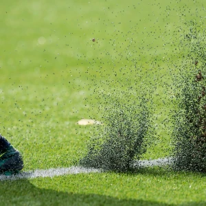 Spelen op kunstgras in de Eredivisie vanaf seizoen 2025-2026 verleden tijd