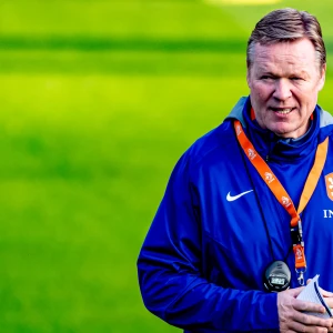 Koeman: 'Dat hebben we gisterenavond gedaan op basis van wat ook de medische staf schetste'