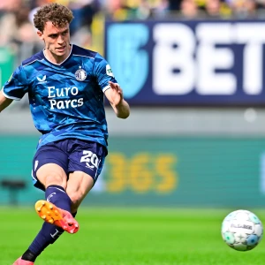 'Wieffer voert gesprekken met diverse clubs'