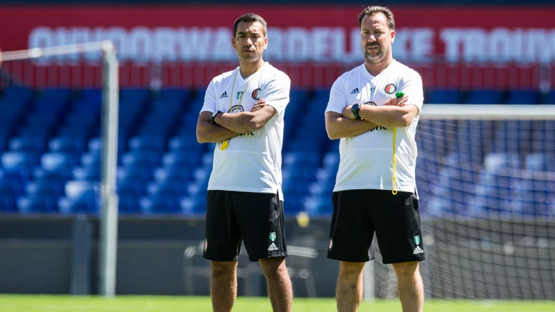 Van Bronckhorst en Van Gastel aan de slag bij Beşiktaş JK