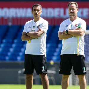 Van Bronckhorst en Van Gastel aan de slag bij Beşiktaş JK
