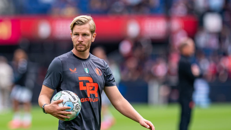 'Met grote waarschijnlijkheid ga ik ook volgend seizoen door bij Feyenoord'