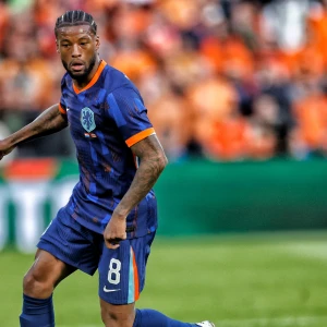 Wijnaldum positief over aanstelling Slot bij Liverpool FC