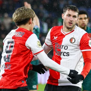 'Feyenoord-aanvaller in beeld bij de Engelse grootmacht'