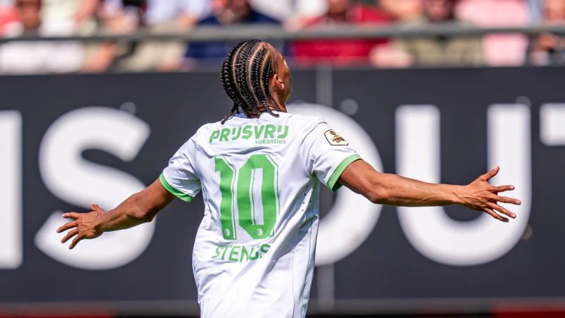 'Transfer Stengs naar SS Lazio komt dichterbij'