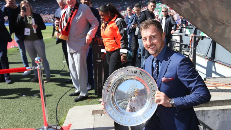 Dudek ziet kansen voor Polen: 'Oranje maakt zich zorgen over de sfeer binnen hun team'