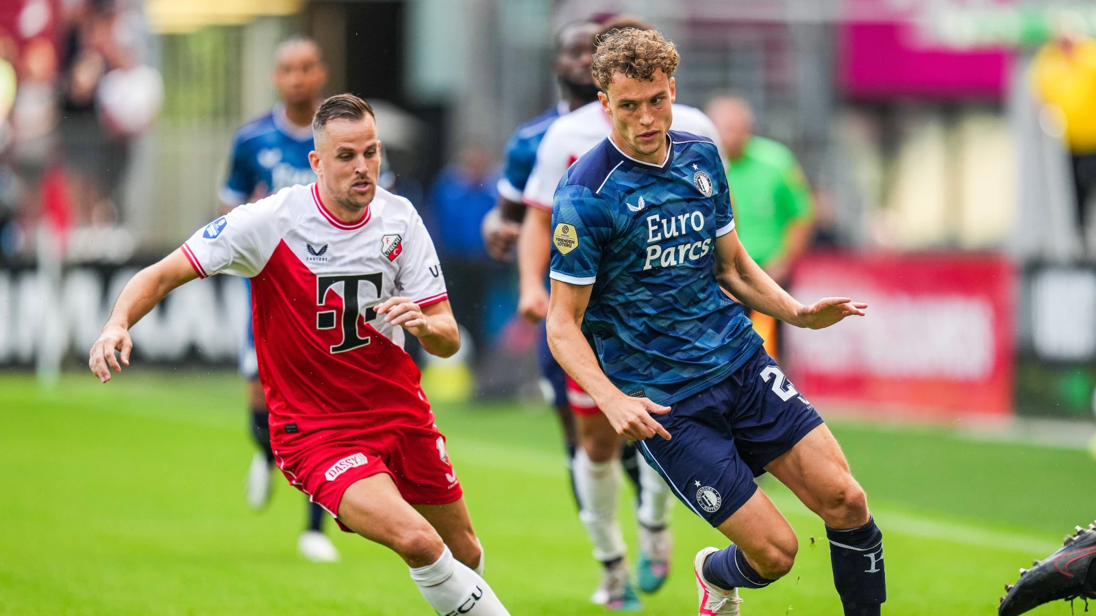 'Ook Liverpool toont interesse in Feyenoord-middenvelder'