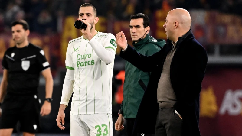 Hancko: 'Ik ben niet verrast dat zo'n grote club als Liverpool hem heeft gehaald'