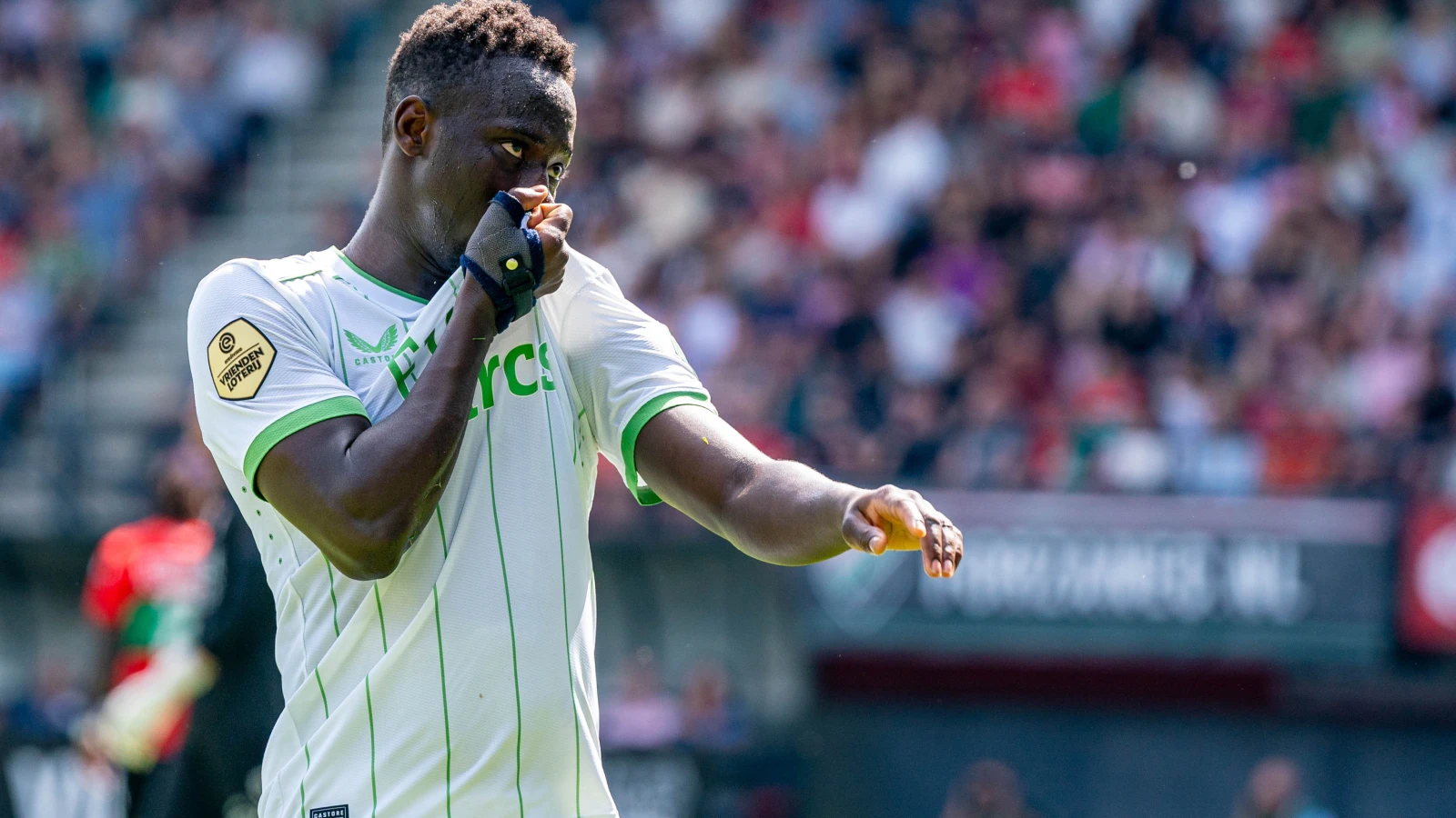 'Nieuwe club concreet voor Minteh'