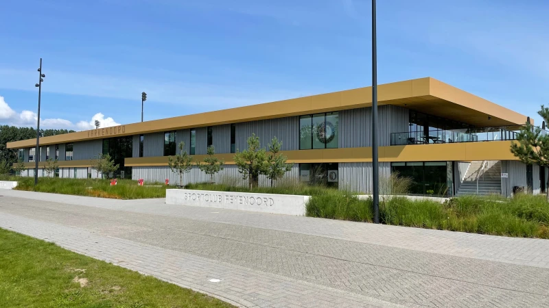 Zoon Van Bronckhorst maakt stappen binnen Feyenoord Academy