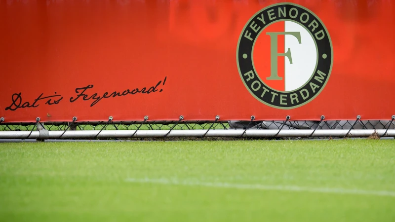 'Feyenoord hint op lancering thuisshirt'