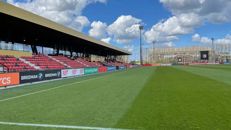 'Feyenoord richt vizier op jonge Zweedse middenvelder'
