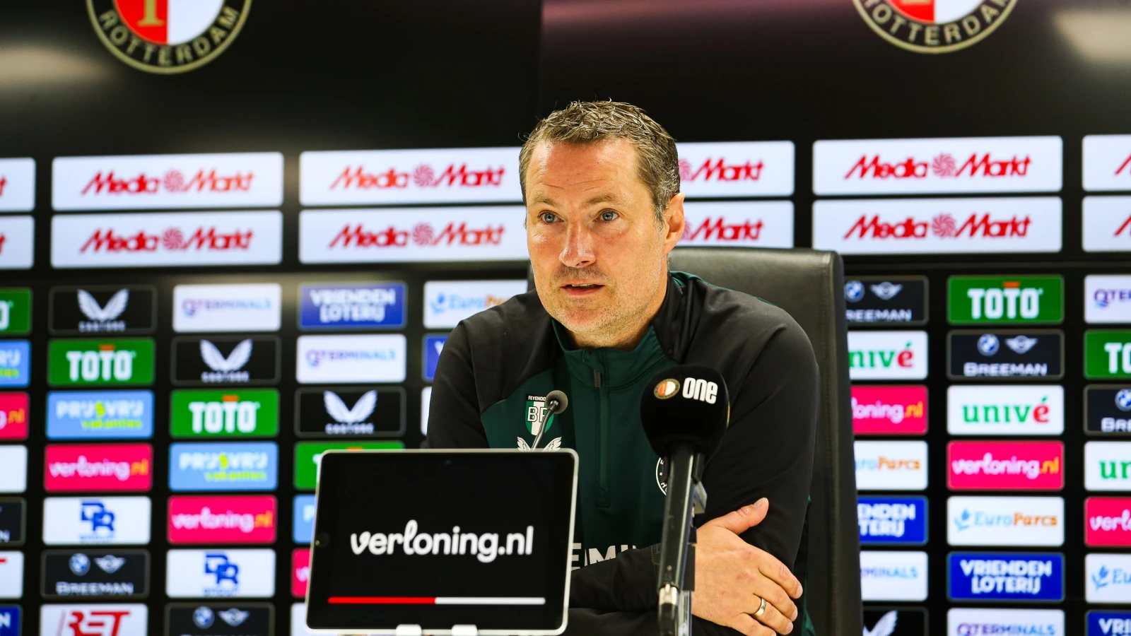 Priske maakt excuses: 'Mijn Nederlands is nog niet perfect, het is behoorlijk'