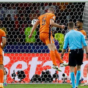 Nederland tegen Engeland in de halve finale na zege op Turkije