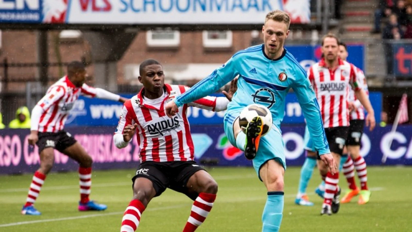 Feyenoord geeft update over meespelen van spelers tegen AZ