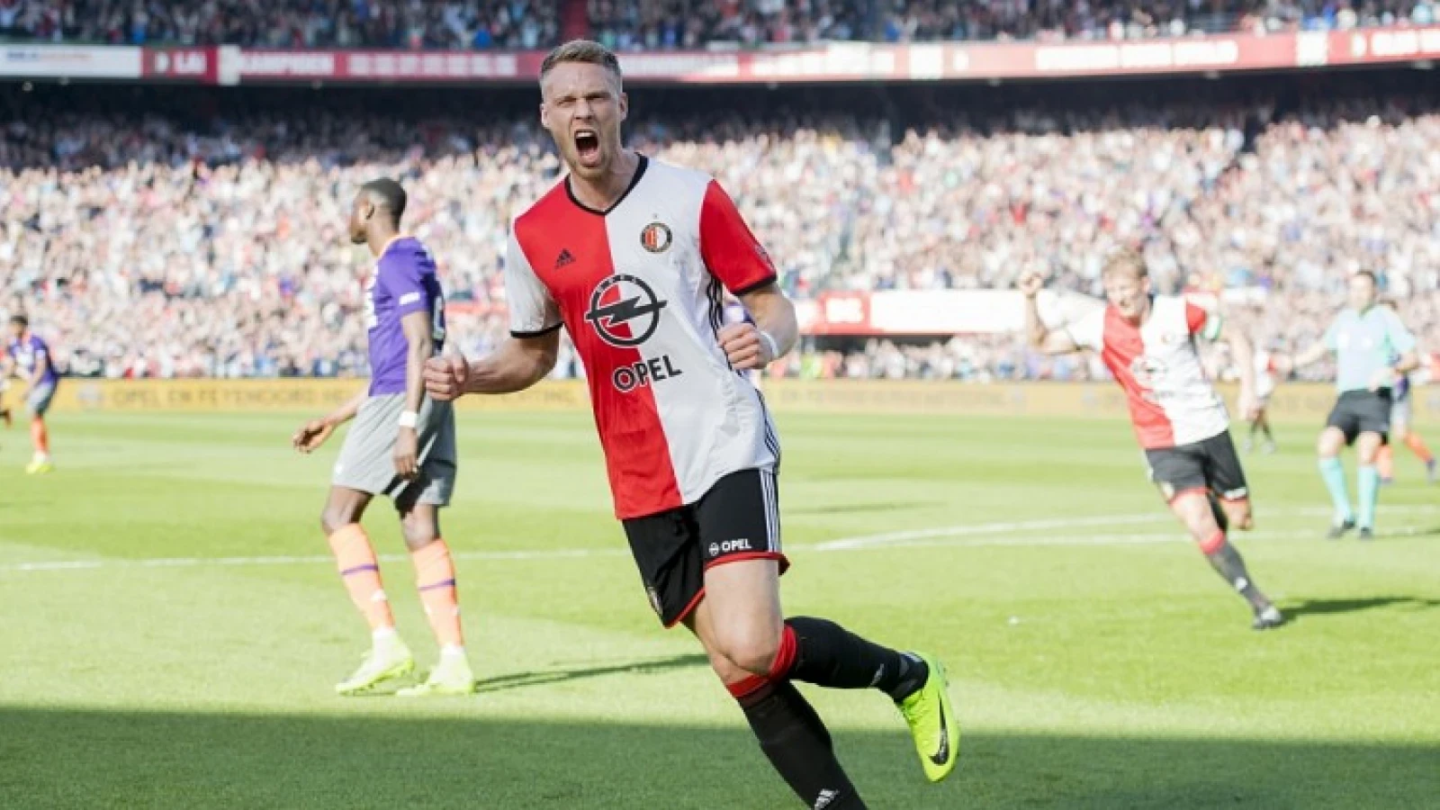 Feyenoord haalt uit tegen AZ