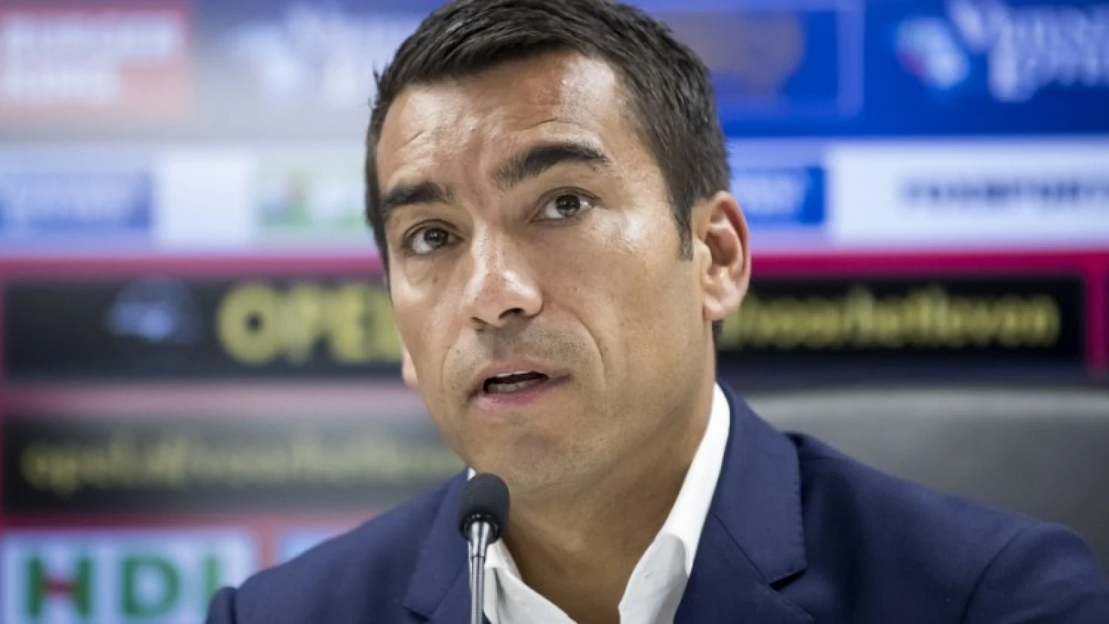 Van Bronckhorst: 'We hadden het wel nodig'