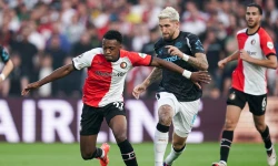 LIVE 18:45 | Feyenoord - Bayer 04 Leverkusen 0-4 | Einde wedstrijd