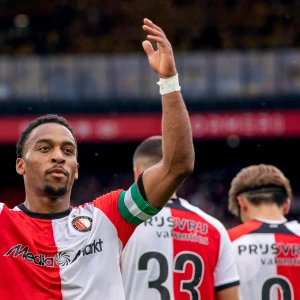UITGELICHT | Aanvoerder Timber neemt Feyenoord bij de hand