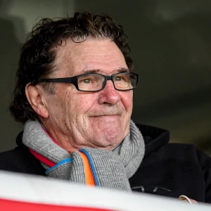 Van Hanegem kritisch: 'Al had die gewoon veel mindere spelers'