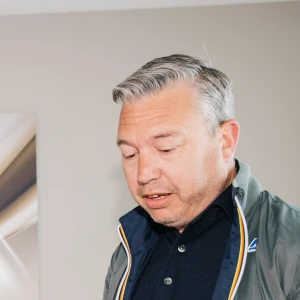 Krabbendam denkt dat hierdoor Feyenoord een stuk beter speelt: 'Zo rustig aan de bal'
