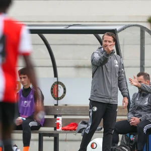 'Feyenoord vervangt op non-actief gezette Te Braak'