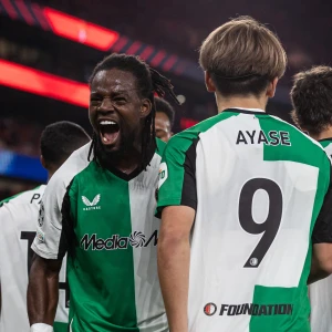 EREDIVISIE | AZ en Go Ahead Eagles spelen gelijk