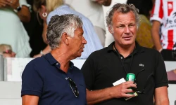 Gouka: 'Maar Feyenoord heeft in de eredivisie net zo'n inhaalrace nodig als in Engeland om weer mee te doen om de titel'