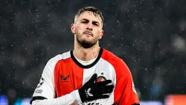 Romano: 'AC Milan heeft bod voorbereid op Gimenez'