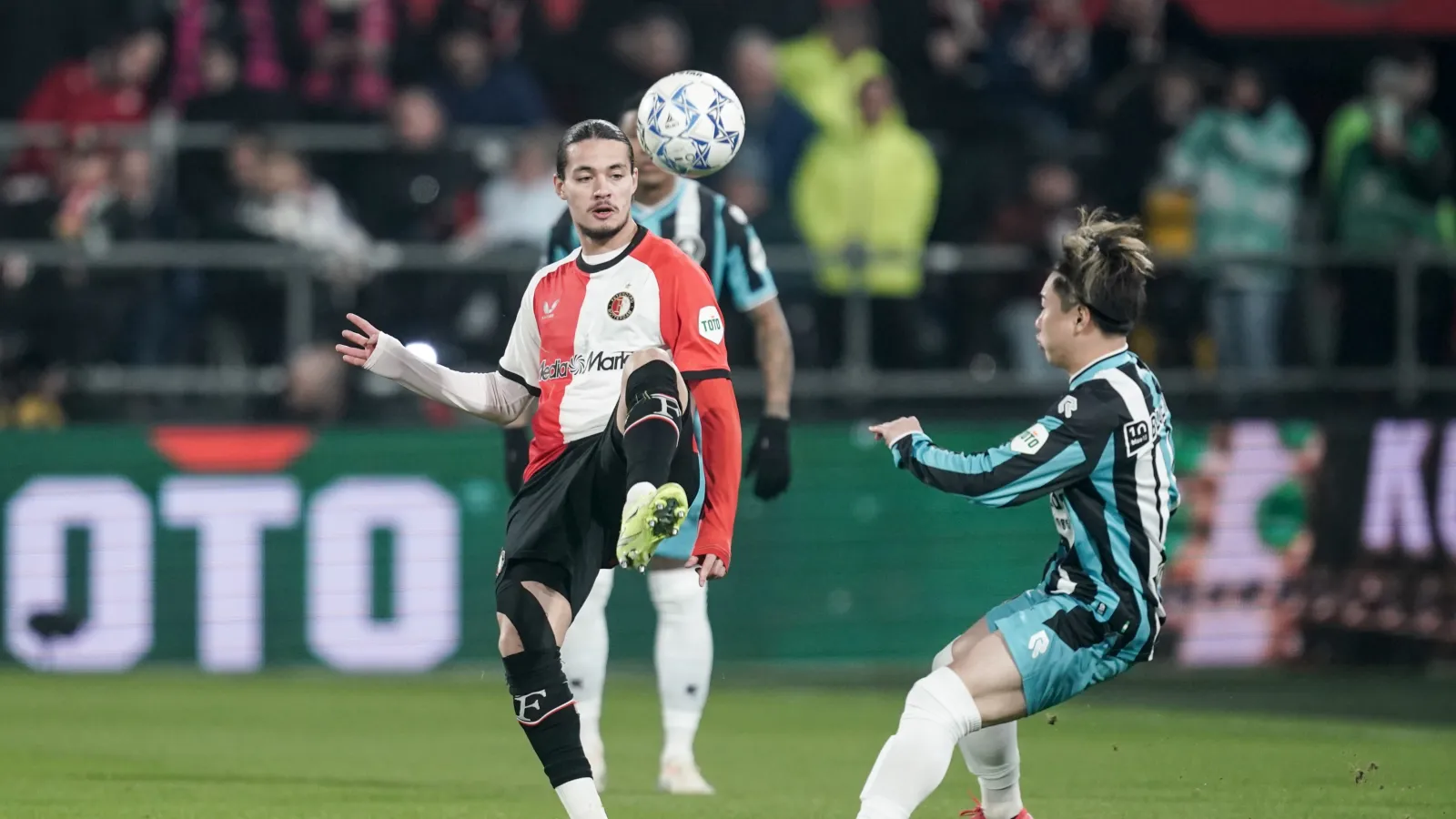 LIVE | Feyenoord - Sparta Rotterdam 1-0 | Einde wedstrijd