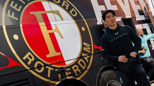 OPSTELLING | Hwang keert terug in de basis