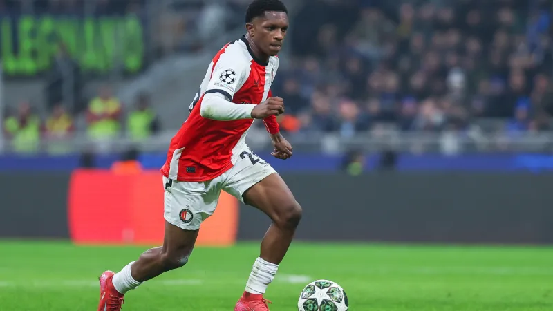 Read: 'Op het veld voel ik ook dat het steeds beter gaat, je herkent situaties steeds sneller'