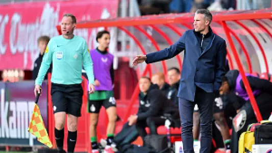 Van Persie: 'We kunnen wel vragen om begrip'