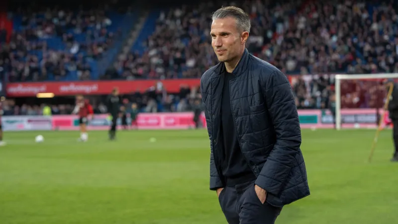 Van Persie: 'Dat gaan we ook verbeteren. Honderd procent'