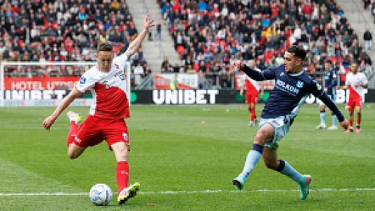 EREDIVISIE | Ajax te sterk voor NAC Breda