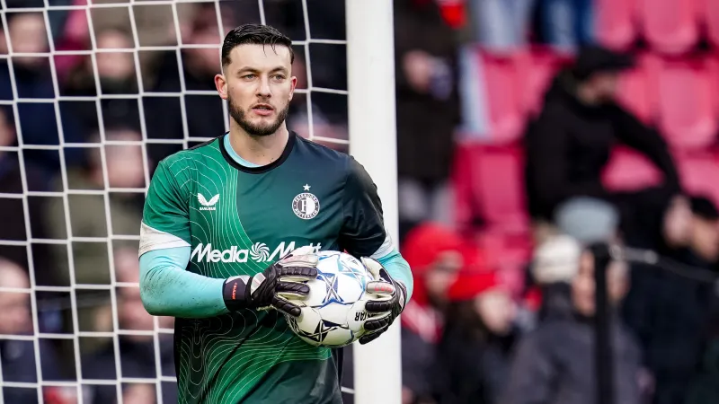 Justin Bijlow terug op het trainingsveld