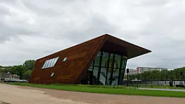 Nieuwkoop, Stengs en Bijlow van de partij op openbare training