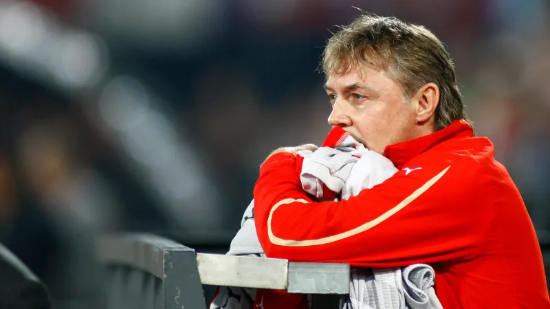 Materiaalmannen van Feyenoord halen herinneringen op aan Carlo de Leeuw